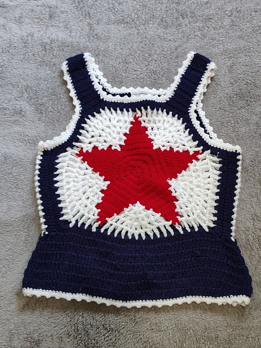 70s Vintage Crochet Granny Square Vest Tank Top Red White Blue Star Knit Top S
